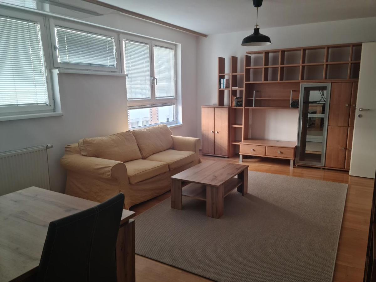 וינה Uschi'S Home מראה חיצוני תמונה